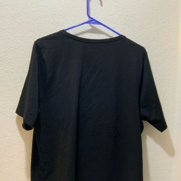 chico black top women size 3 with front ruffle accent - Picture 3 of 7